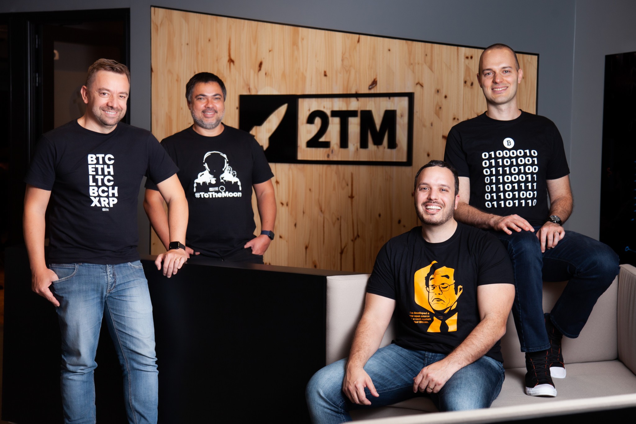 Roberto Dagnoni, CEO of 2TM;  Rinaldo Rabello, CEO of Mercado Bitcoin;  Mauricio Chamati and Gustavo Chamati, founders of 2TM (2TM)