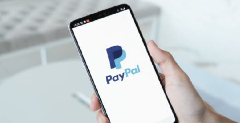 عملاق المدفوعات PayPal