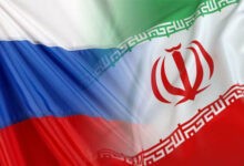 إيران وروسيا تعتمدان العملات المحلية في التجارة بدلاً من الدولار الأمريكي