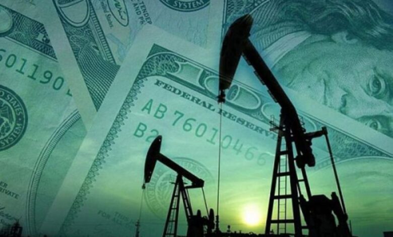 الإمارات تتخلى عن الدولار الأمريكي في تجارة النفط: فكيف سيفيد ذلك البريكس؟