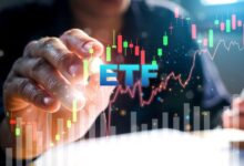 البيتكوين تواجه عاصفة هبوطية بعد إطلاق صناديق الاستثمار المتداولة ETFs
