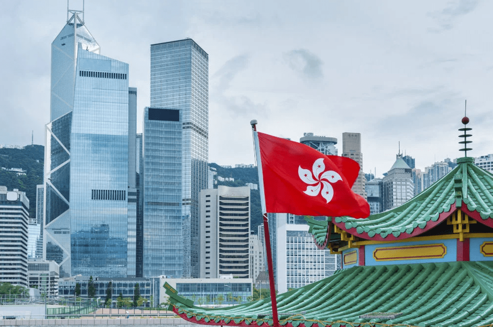هونج كونج تعلن عن مشاورات بخصوص مقايضات العملات الرقمية والورقية