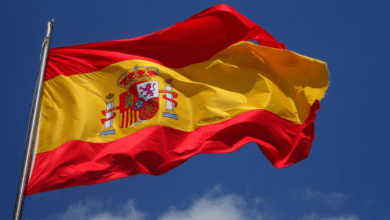 إسبانيا تتخذ إجراءات صارمة ضد شركات التشفير غير المرخصة