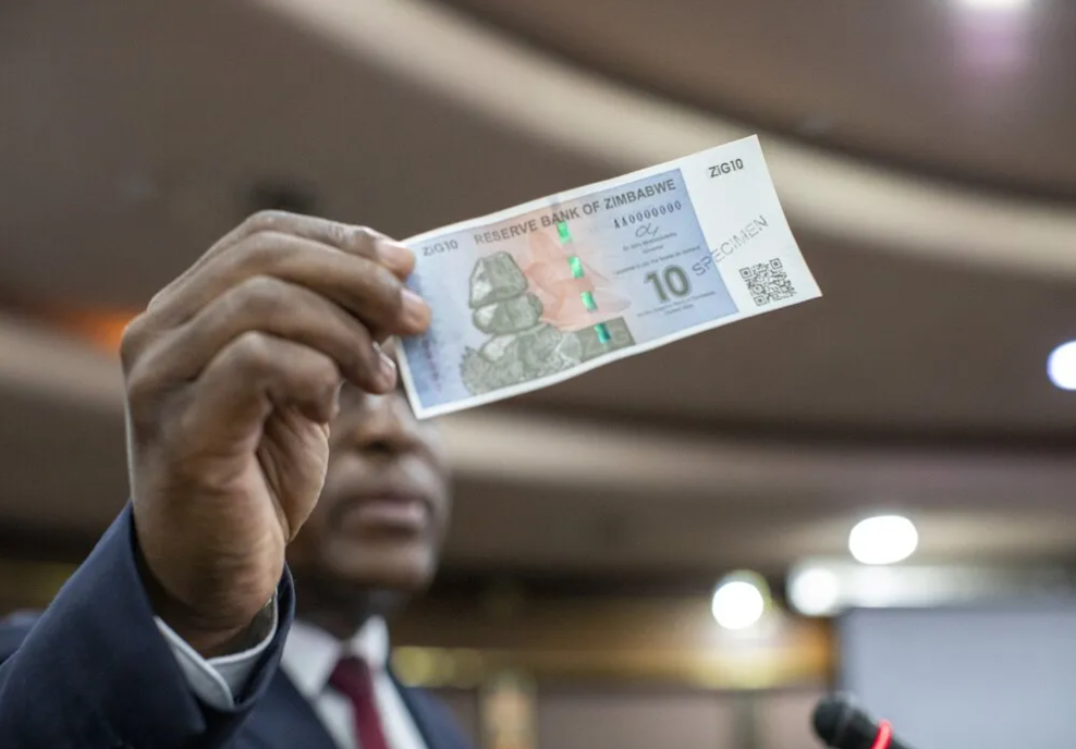 زيمبابوي تطرح عملة مدعومة بالذهب لمكافحة التضخم